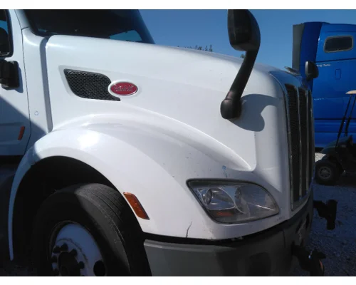 PETERBILT 579 2012-2022 HOOD