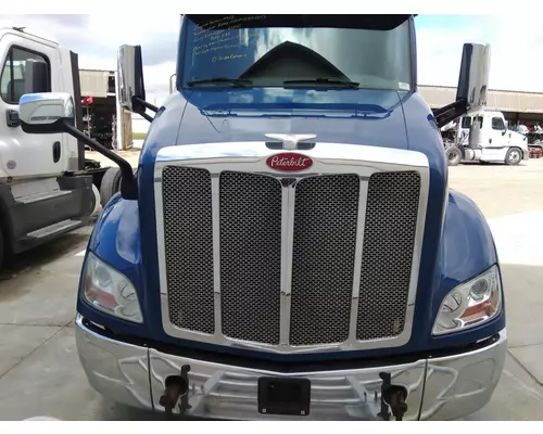 PETERBILT 579 2012-2022 HOOD