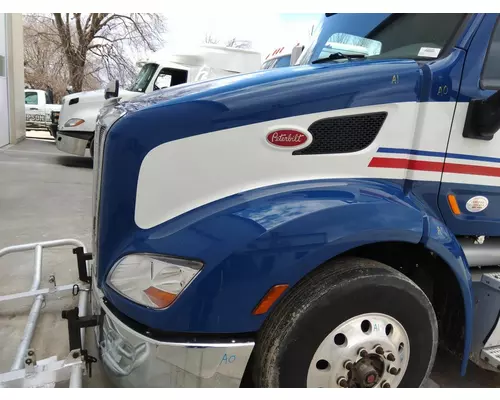 PETERBILT 579 2012-2022 HOOD