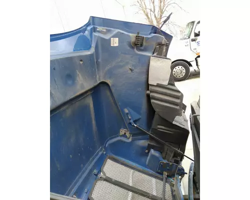 PETERBILT 579 2012-2022 HOOD