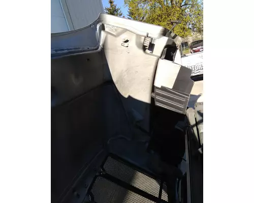 PETERBILT 579 2012-2022 HOOD