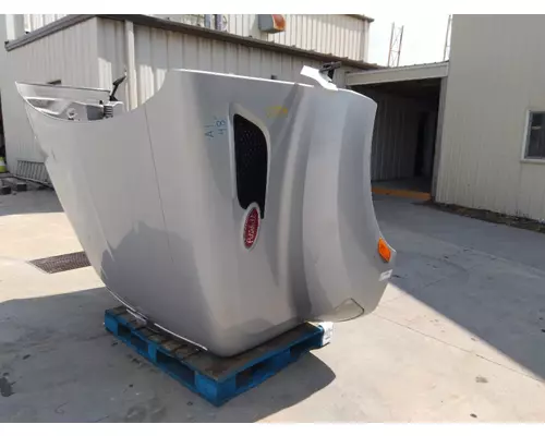 PETERBILT 579 2012-2022 HOOD