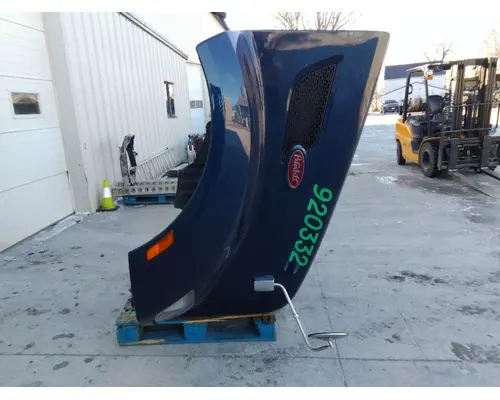 PETERBILT 579 2012-2022 HOOD