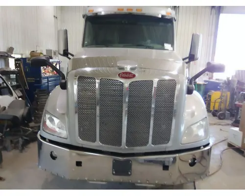 PETERBILT 579 2012-2022 HOOD