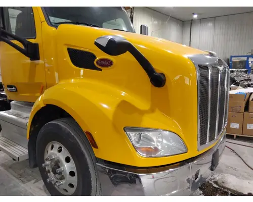 PETERBILT 579 2012-2022 HOOD