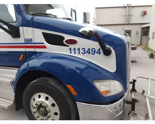 PETERBILT 579 2012-2022 HOOD