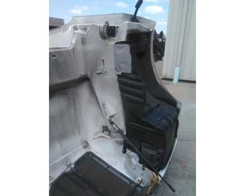 PETERBILT 579 2012-2022 HOOD