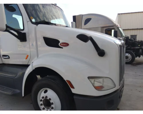 PETERBILT 579 2012-2022 HOOD