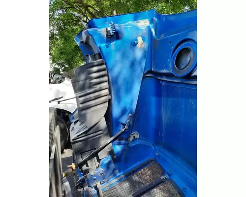 PETERBILT 579 2012-2022 HOOD