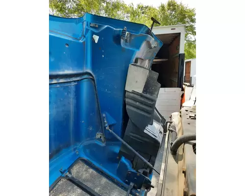 PETERBILT 579 2012-2022 HOOD