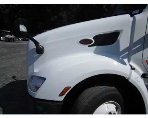 PETERBILT 579 2012-2022 HOOD