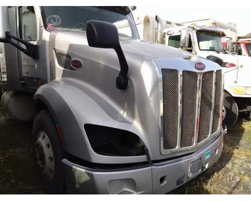 PETERBILT 579 2012-2022 HOOD