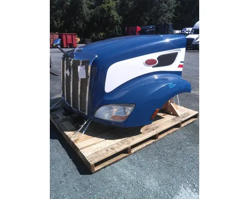 PETERBILT 579 2012-2022 HOOD