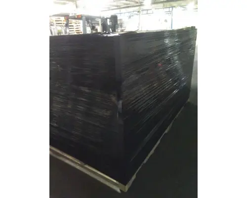 PETERBILT 579 2012-2022 HOOD