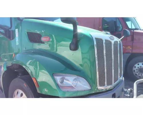 PETERBILT 579 2012-2022 HOOD