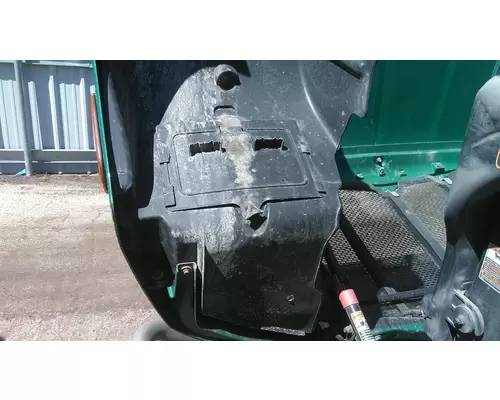 PETERBILT 579 2012-2022 HOOD