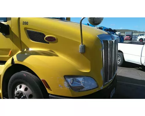 PETERBILT 579 2012-2022 HOOD