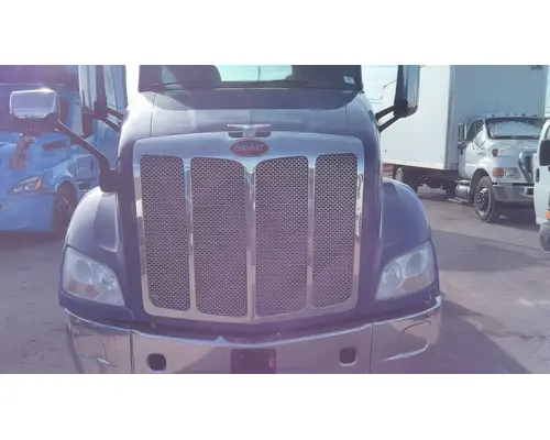 PETERBILT 579 2012-2022 HOOD