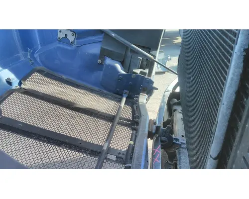 PETERBILT 579 2012-2022 HOOD