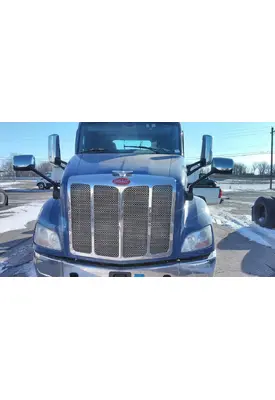 PETERBILT 579 2012-2022 HOOD