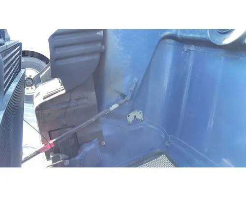 PETERBILT 579 2012-2022 HOOD