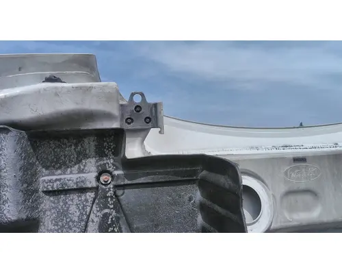 PETERBILT 579 2012-2022 HOOD