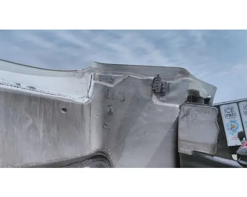 PETERBILT 579 2012-2022 HOOD
