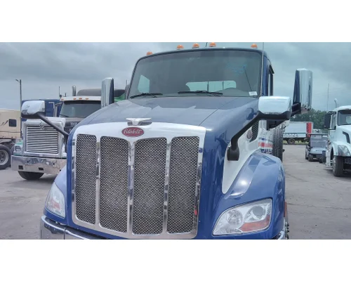 PETERBILT 579 2012-2022 HOOD
