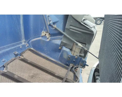 PETERBILT 579 2012-2022 HOOD