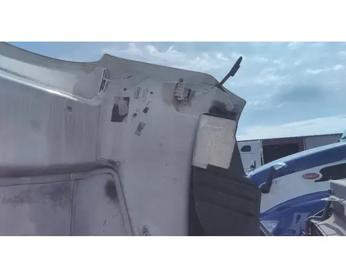 PETERBILT 579 2012-2022 HOOD