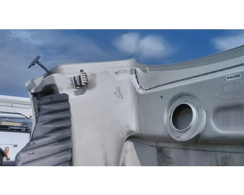 PETERBILT 579 2012-2022 HOOD