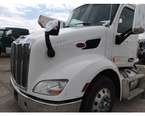 PETERBILT 579 2012-2022 HOOD