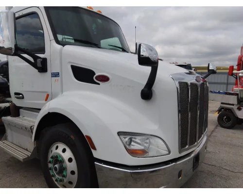 PETERBILT 579 2012-2022 HOOD