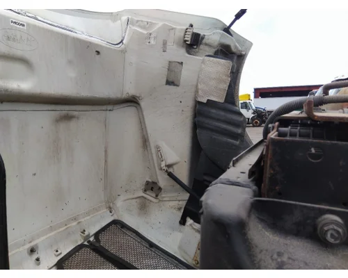 PETERBILT 579 2012-2022 HOOD