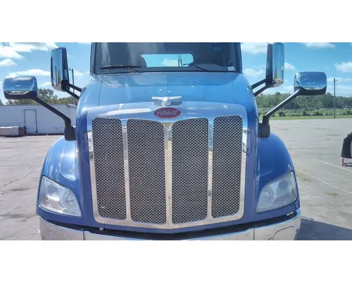 PETERBILT 579 2012-2022 HOOD