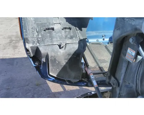 PETERBILT 579 2012-2022 HOOD