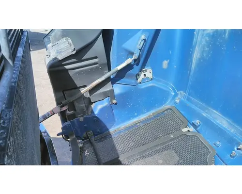 PETERBILT 579 2012-2022 HOOD