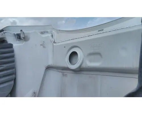 PETERBILT 579 2012-2022 HOOD