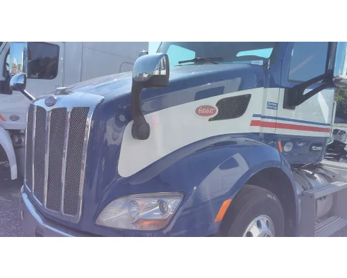 PETERBILT 579 2012-2022 HOOD