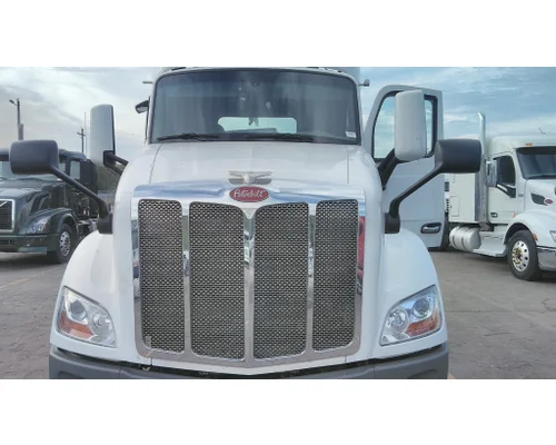 PETERBILT 579 2012-2022 HOOD
