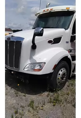 PETERBILT 579 2012-2022 HOOD