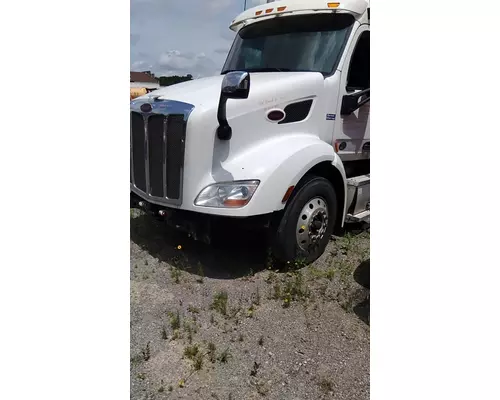 PETERBILT 579 2012-2022 HOOD