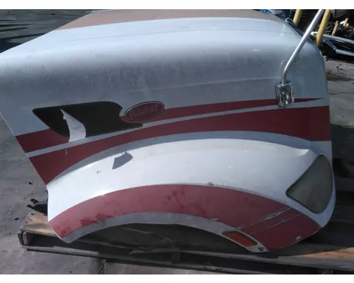 PETERBILT 579 2012-2022 HOOD