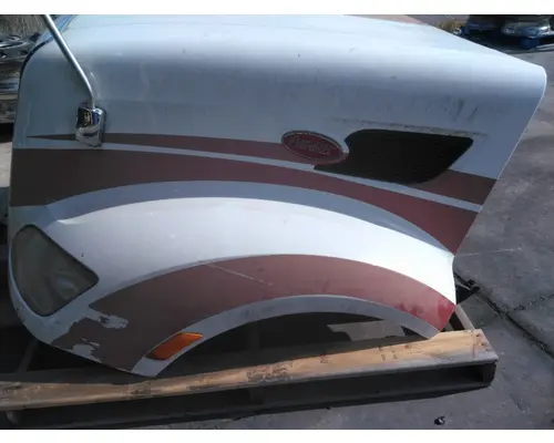 PETERBILT 579 2012-2022 HOOD
