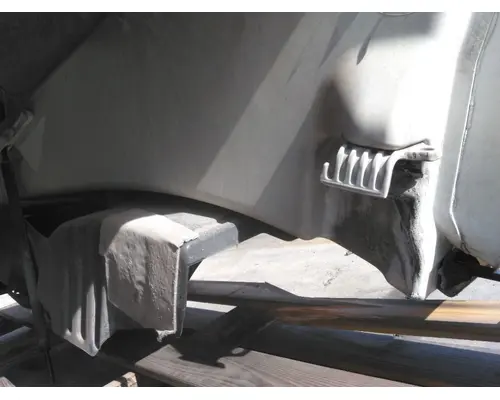 PETERBILT 579 2012-2022 HOOD