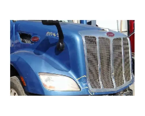 PETERBILT 579 2012-2022 HOOD