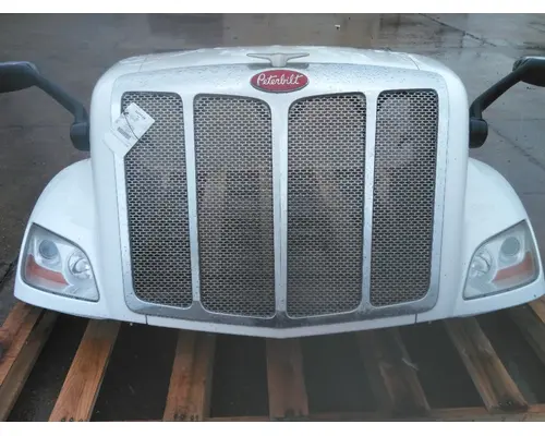 PETERBILT 579 2012-2022 HOOD