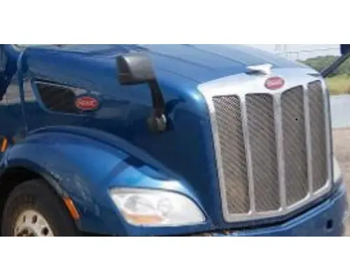 PETERBILT 579 2012-2022 HOOD