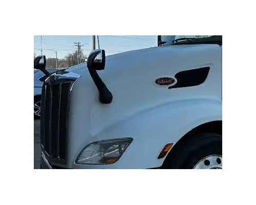 PETERBILT 579 2012-2022 HOOD