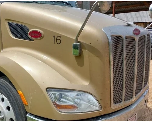 PETERBILT 579 2012-2022 HOOD